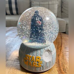 Star Wars Darth Vader Death Musical Snowglobe - Plays Jingle Bells